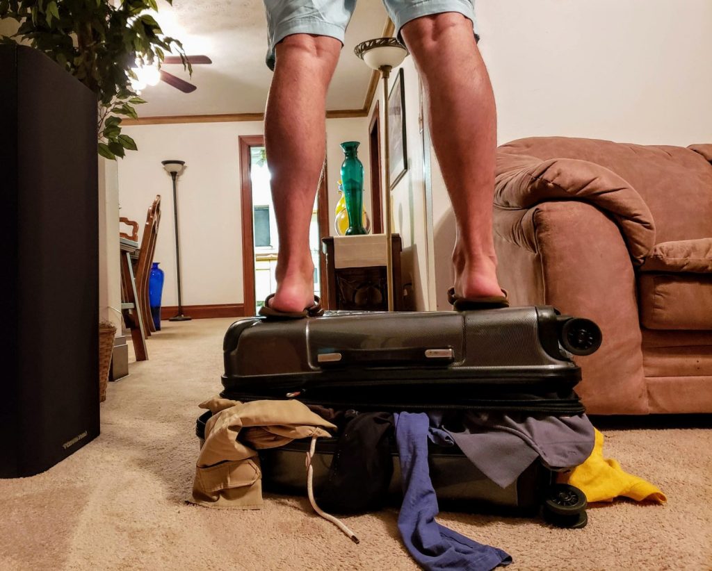 Cheap Domestic Express Shipping for Overweight Baggage at Tan Son Nhat Airport