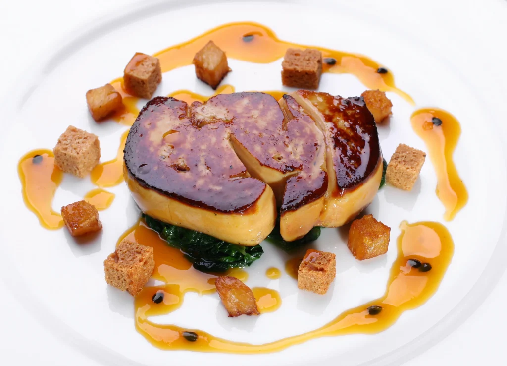 Le Foie Gras – Trésor de la gastronomie française et symbole des fêtes