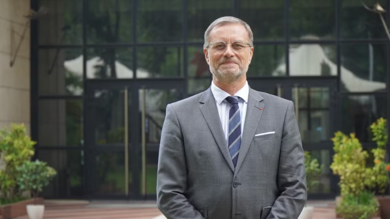 La France prête à accompagner le Vietnam dans sa nouvelle phase de développement