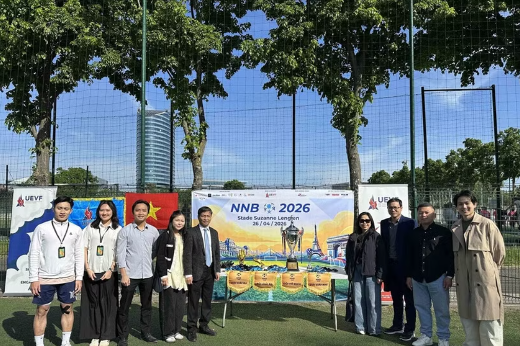 Promouvoir l’esprit de solidarité des jeunes et étudiants vietnamiens en France à travers le tournoi de football NNB 2026