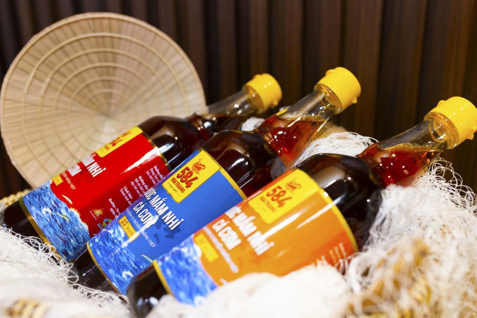 Envoyer du Nuoc-Mâm Fait Maison en Europe : Règles et Emballage