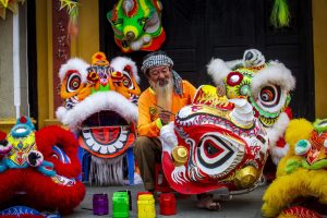 Vận Chuyển Đầu Lân Từ Quảng Bình Đến Anh