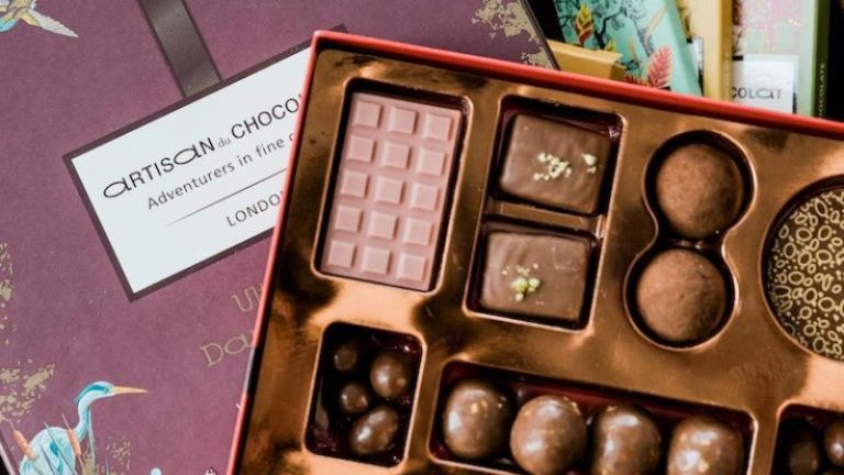 Vận Chuyển Nhập Khẩu Chocolate Từ Anh Quốc Về Hồ Chí Minh
