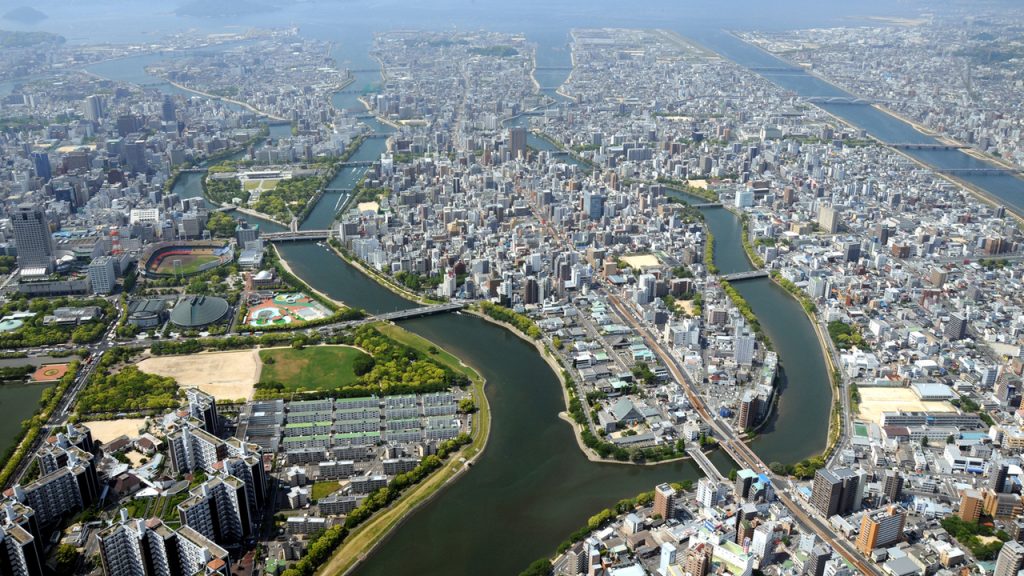 Dịch vụ chuyển phát nhanh chứng từ, bưu phẩm từ Hà Nội đi Hiroshima