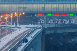 Mỹ-Canada: Khung cảnh mùa Đông ở đường biên giới quốc tế dài nhất thế giới Mỹ-Canada: Khung cảnh mùa Đông ở đường biên giới quốc tế dài nhất thế giới