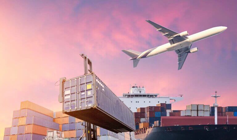 Các hãng hàng không mở rộng năng lực vận chuyển hàng hóa quốc tế
