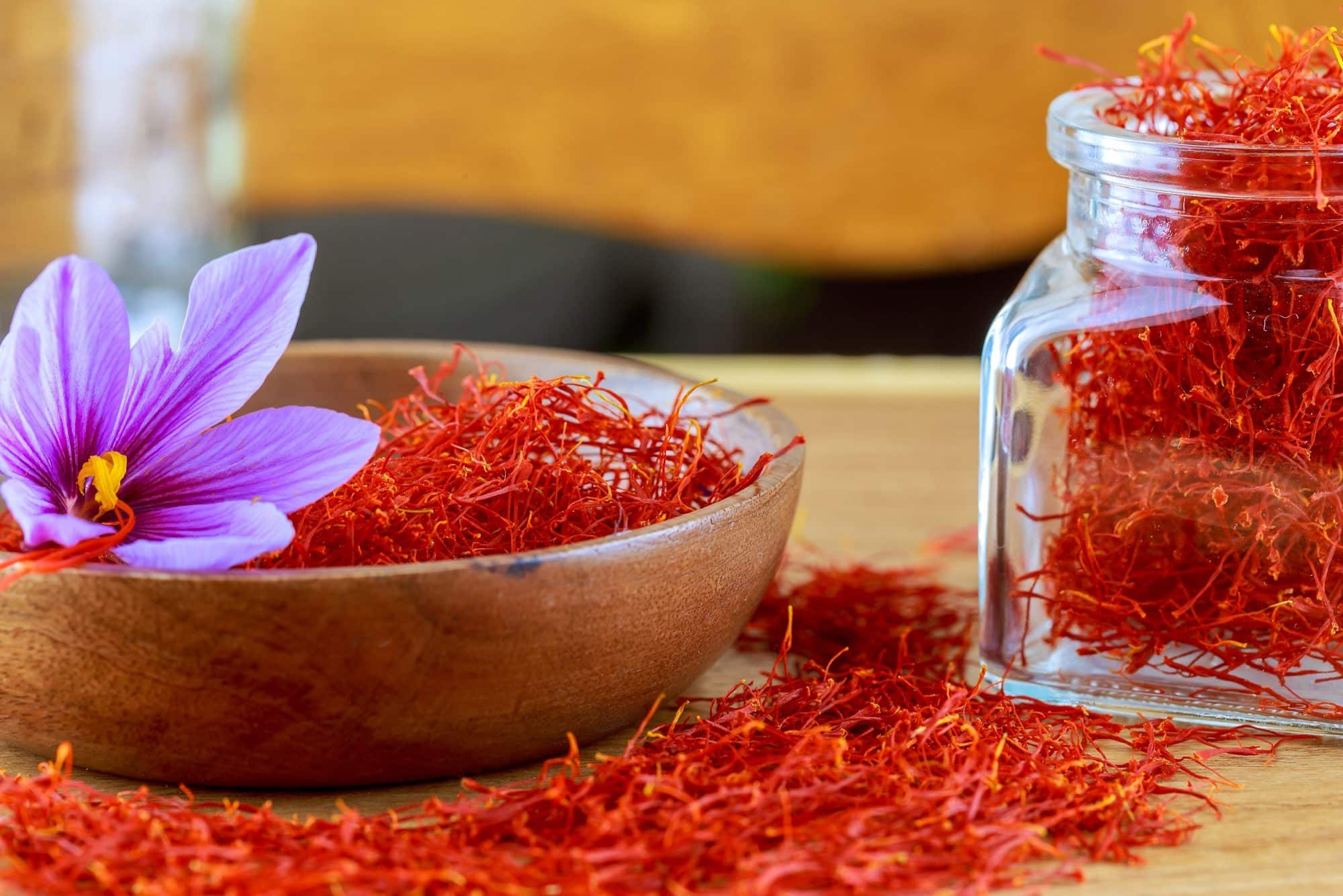 Dịch Vụ Gửi Saffron Đi Saint Petersburg của Indochina Post